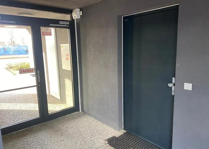 Lejlighed Holesovice Parking