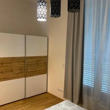 Holesovice Parking Apartmán